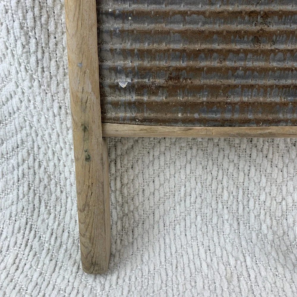 Vintage Washboard Wooden Laundry Farmhouse Wall Hanger Decor Possibly Antique?‎
